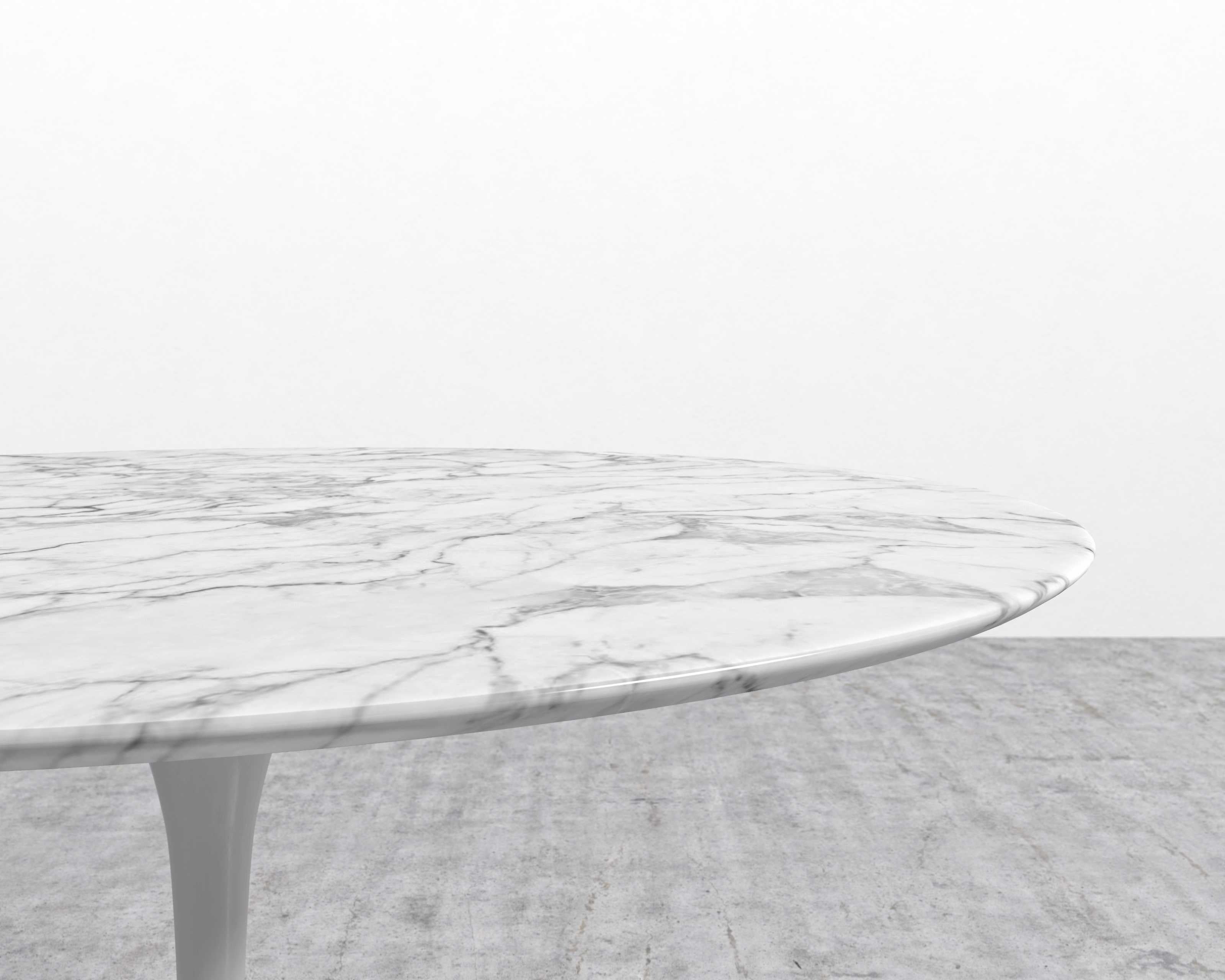 Tulip Table Round - Carrara