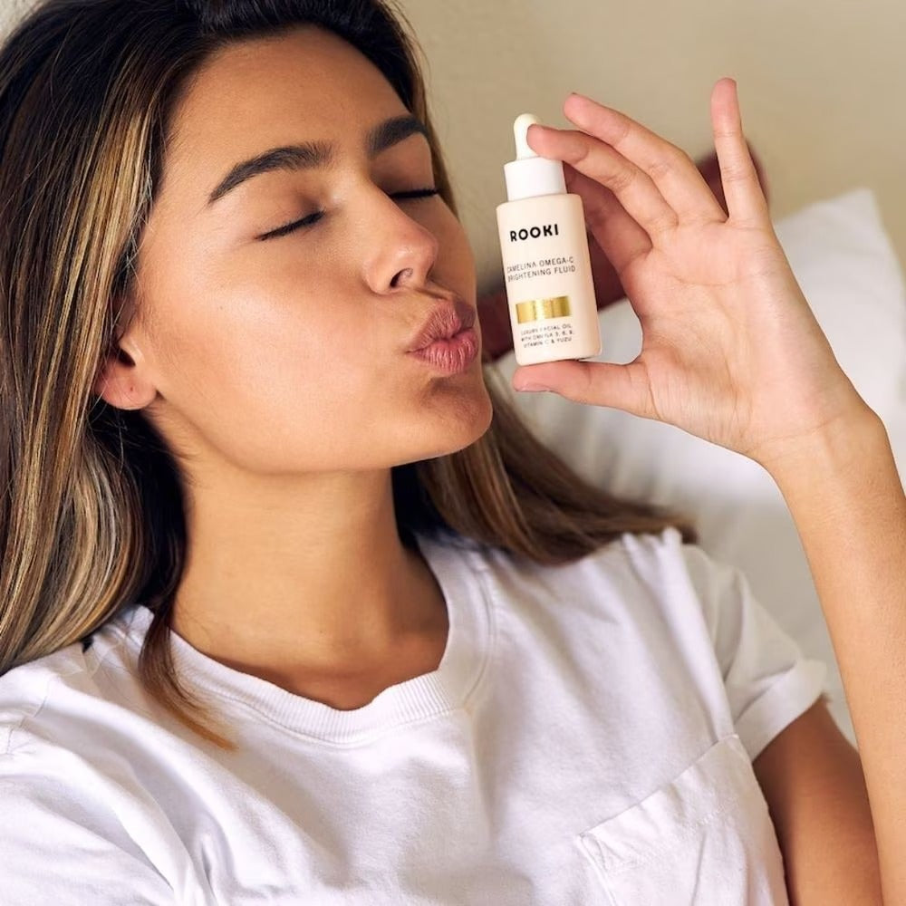 ROOKI Camelina Omega-C Brightening Fluid (Banish Visible Signs of Aging and Replenish Moisture-Depleted Skin) 30ml